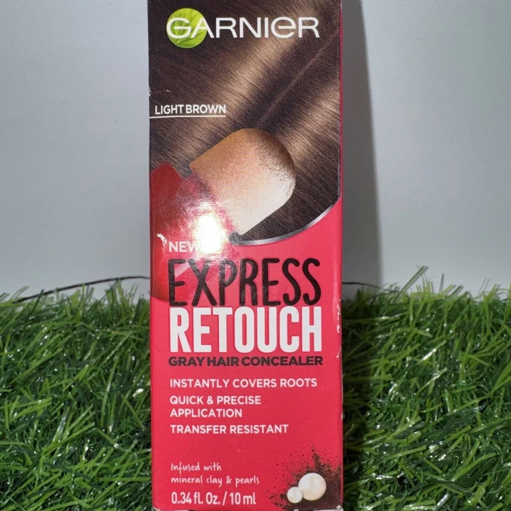 Garnier EXPRESS RETOUCH Grey Hair Concealer Light Brown .34 fl oz